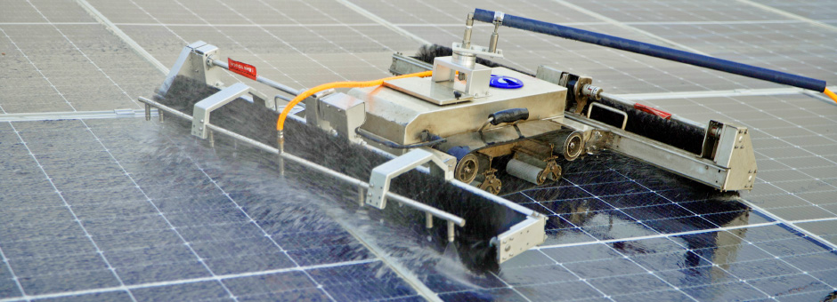 Solar cleaning robot, Sustainable Cleaning of Kwun,Increase income of power generation after cleaning more than cleaning cost